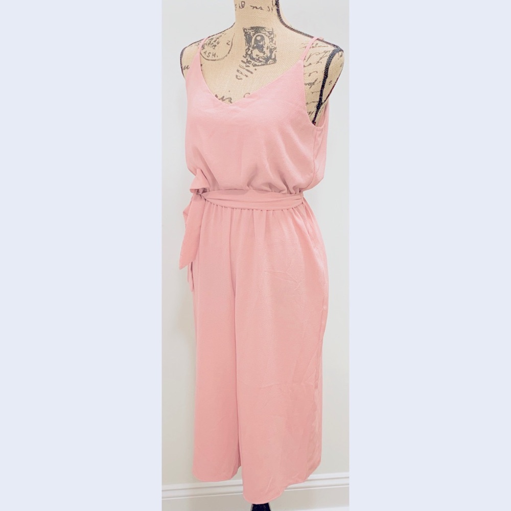 🔥NWT IRIS BASIC BLUSH/MAUVE JUMPSUIT🌼🌸